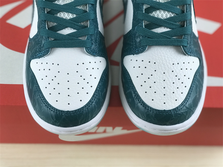 Nike Dunk Low “Ocean”