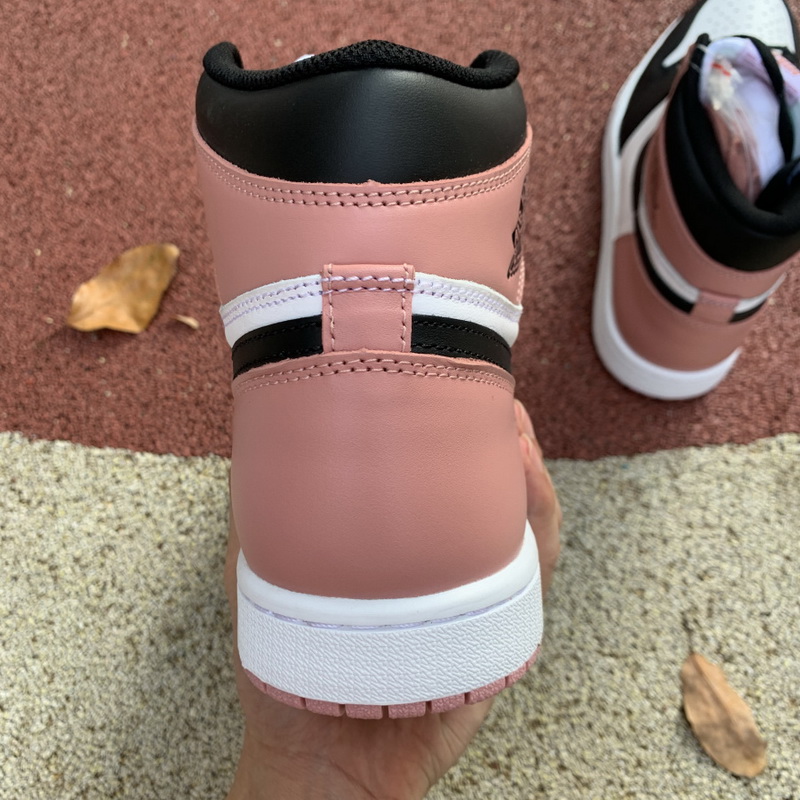 Air Jordan 1 Retro High OG Rust Pink