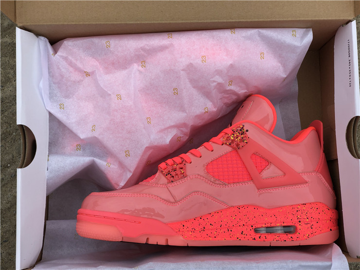 Air Jordan 4 NRG “Hot Punch''