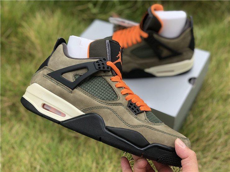 Air Jordan 4 UN UNFTD