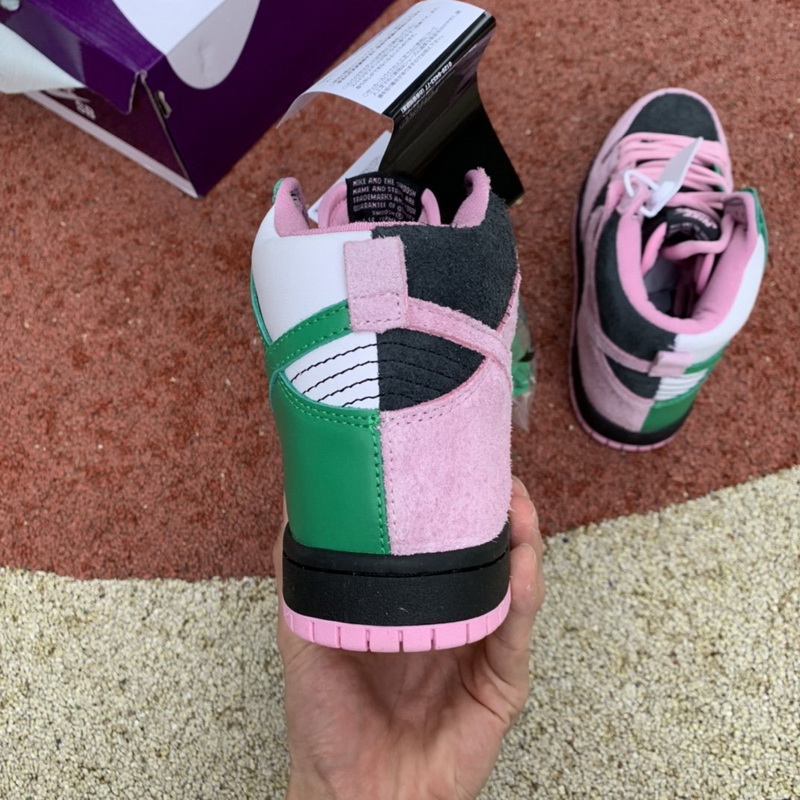 Nike SB Dunk High “Invert Celtics”