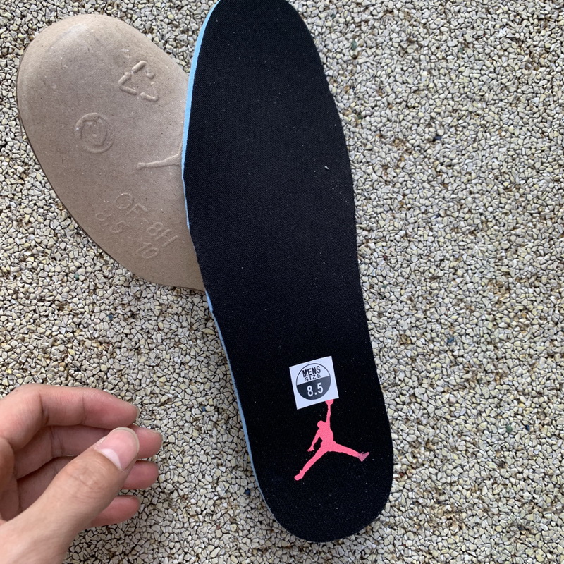 Jordan 1 Mid SE Purple