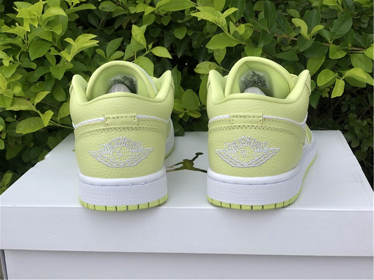 Air Jordan 1 Low Limelight