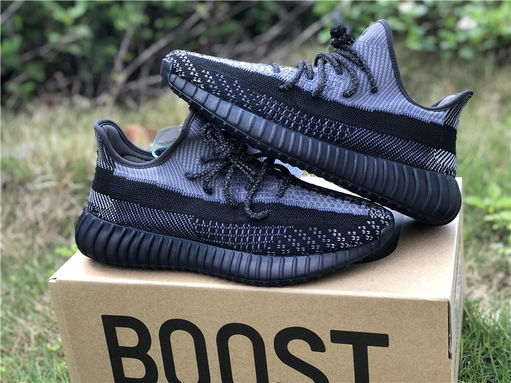 Yeezy Boost 350 Boost V2 Oreo