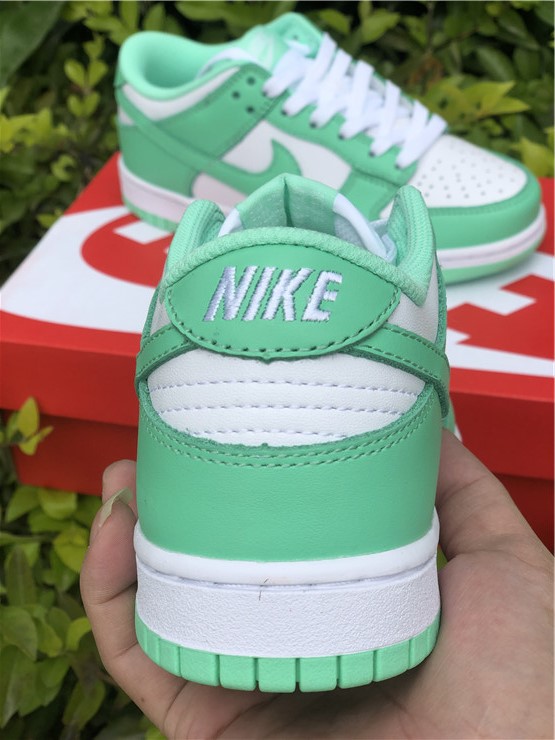 Nike Dunk Low WMNS “Green Glow”
