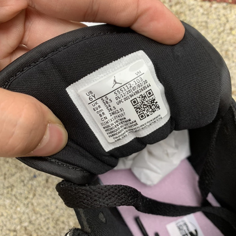 Jordan 1 Mid White Black Light Arctic Pink