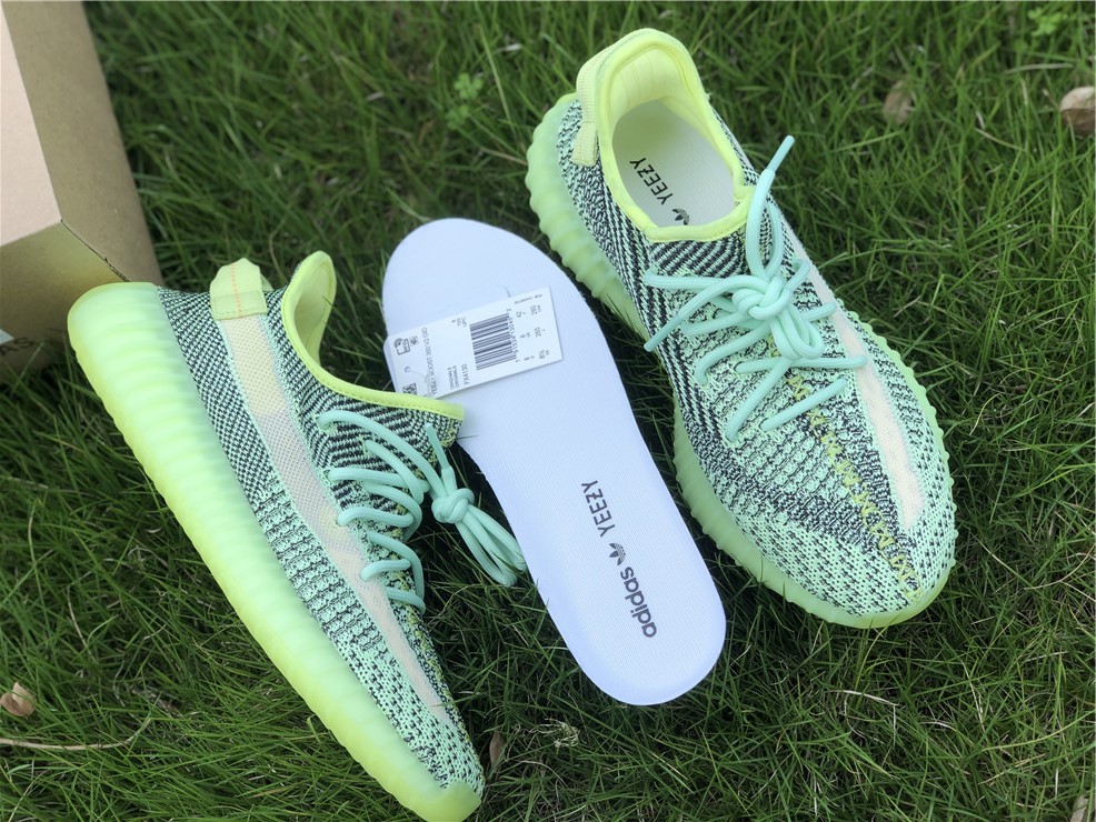 Yeezy Boost 350 Boost V2 Green