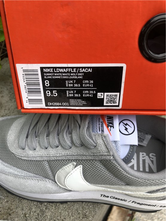 Fragment x Sacai x Nike LD Waffle ''White Grey''