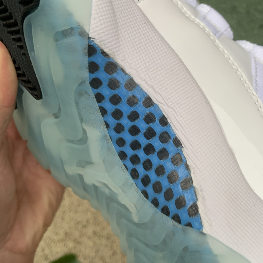 Air Jordan 11 Low Legend Blue GS 2021