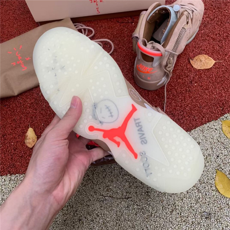 Travis Scott x Air Jordan 6