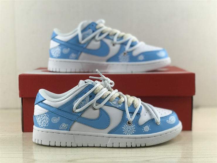 Nike Dunk Low, Low side cashew flower tripartite alliance, white and blue