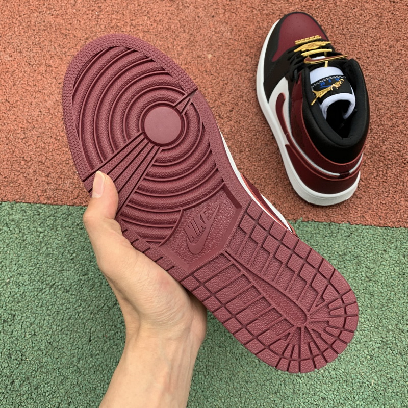 Jordan 1 Mid SE Black Dark Beetroot