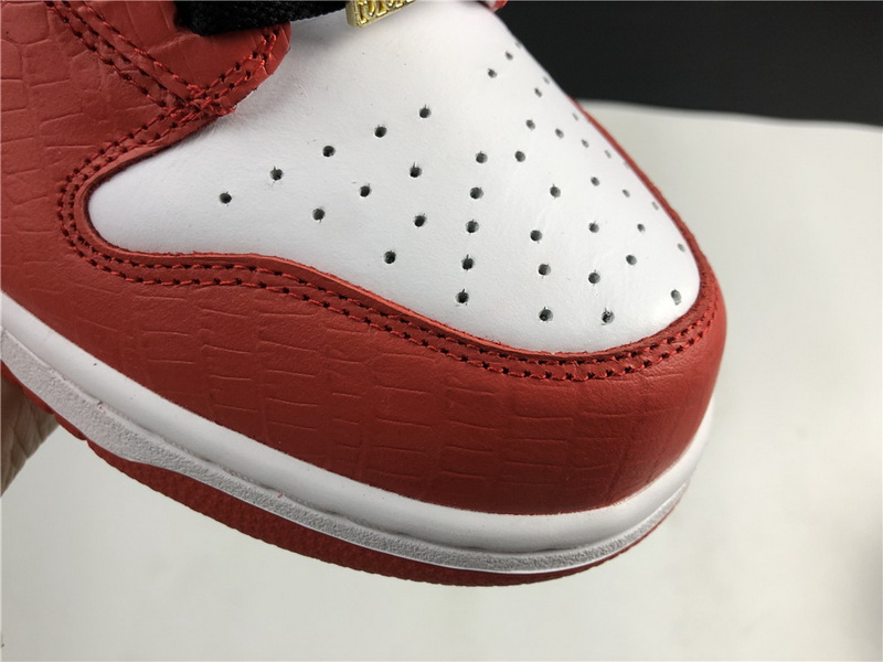 Nike SB Dunk High Supreme Orange