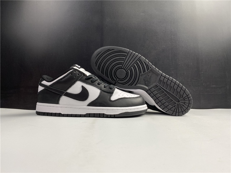 Nike SB Dunk Low Black