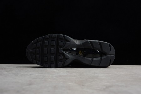 Nike mens Air Max 95 PremiumSE BLACK/GOLD