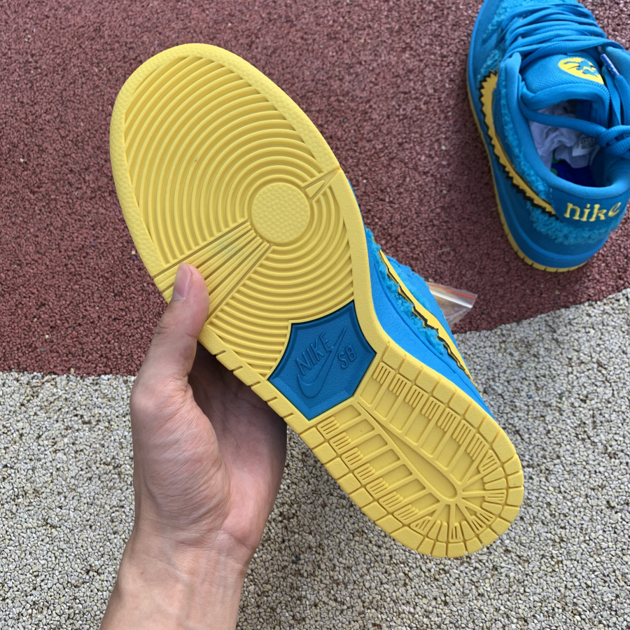 Grateful Dead x Nike SB Dunk Low “Blue Bear” GS