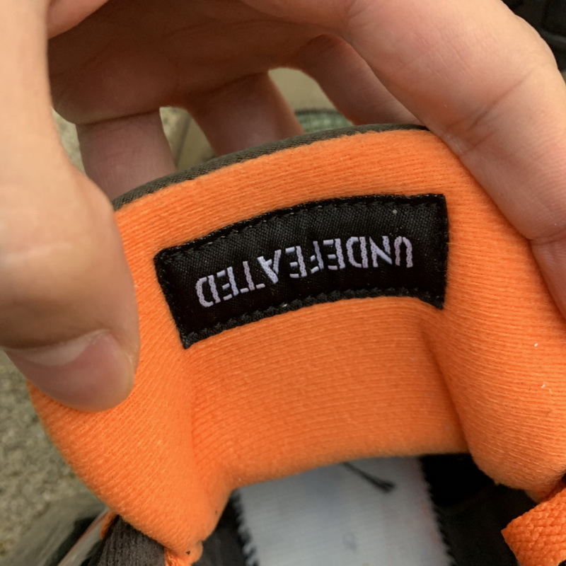 Air Jordan 4 Undefeated