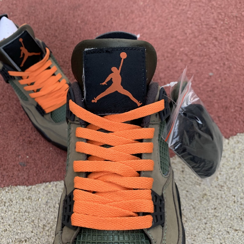 Air Jordan 4 Undefeated