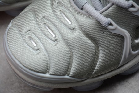 Nike Air VaporMax Plus Cool Grey