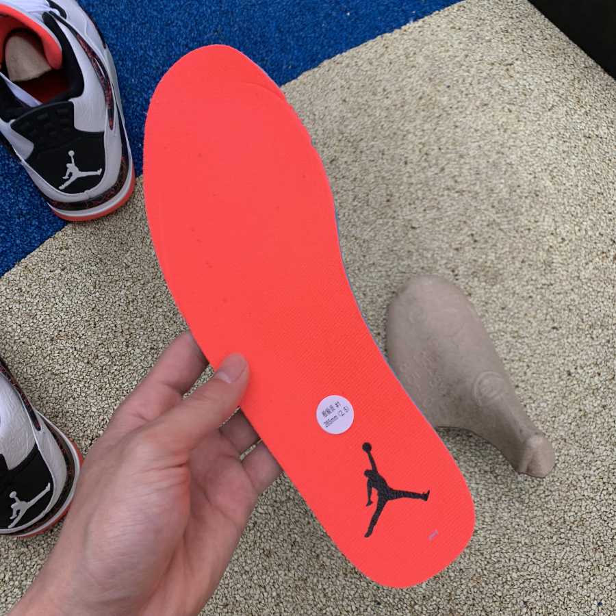 Air Jordan 4 “Pale Citron”