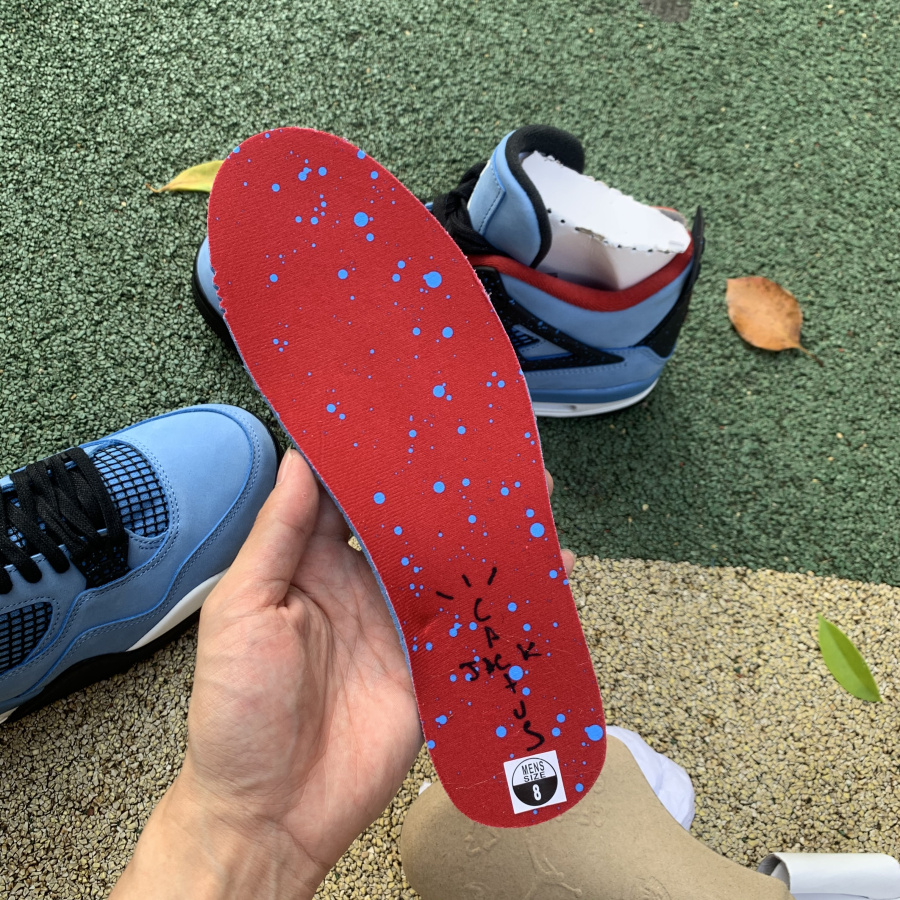 Travis Scott x Air Jordan 4