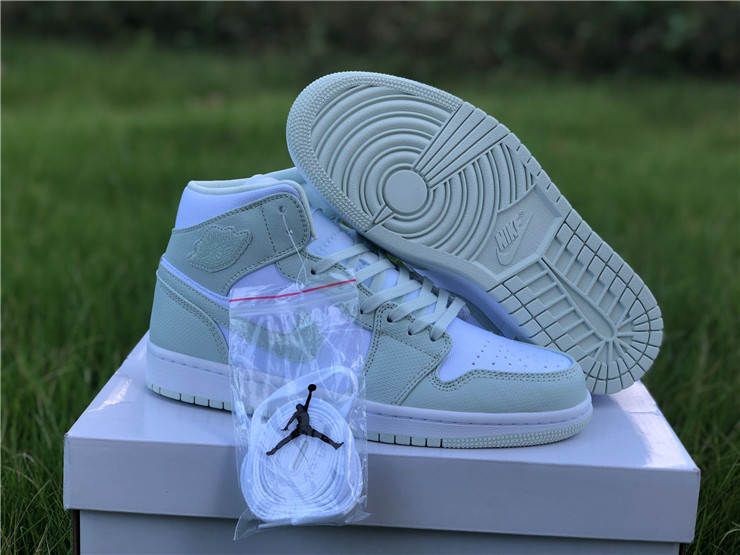Air Jordan 1 Mid Spruce White