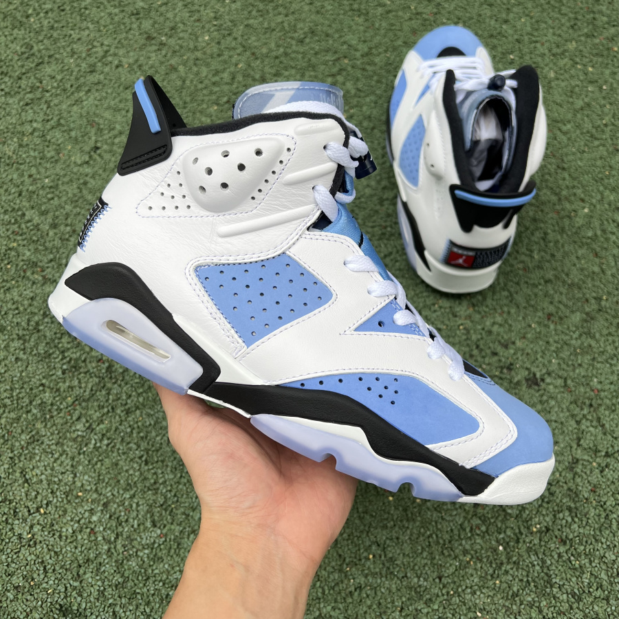 Air Jordan 6 “UNC”