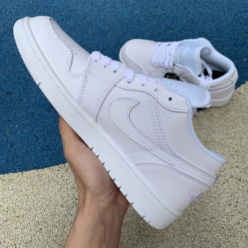 Air Jordan 1 Low shoes