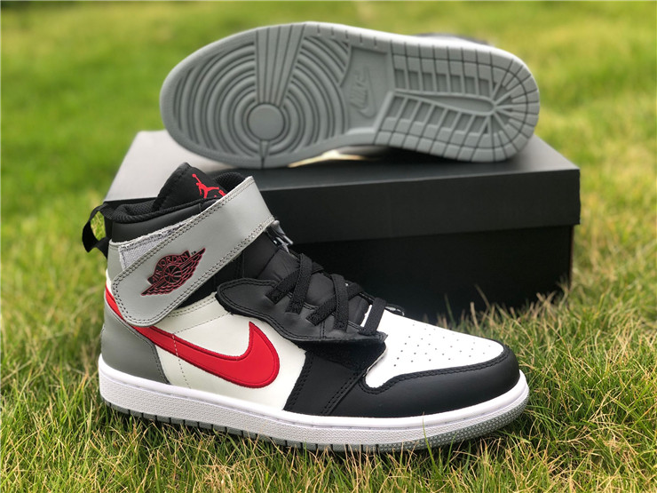 Air Jordan 1 “FlyEase”