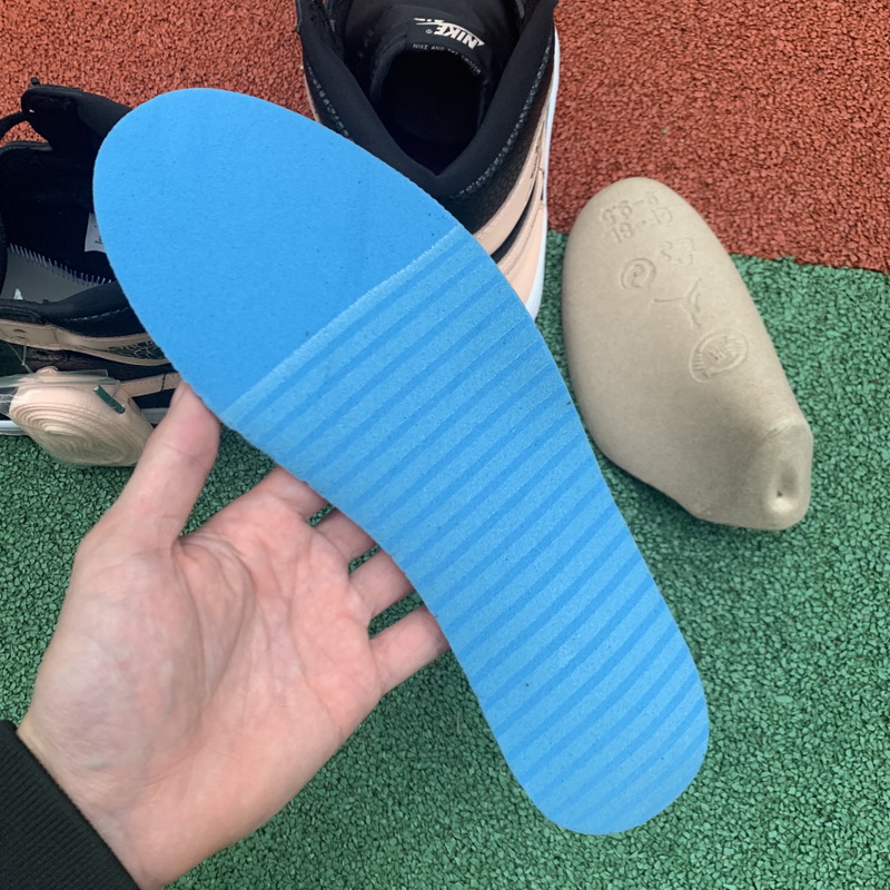 Air Jordan 1 “Crimson Tint”