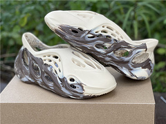 adidas Yeezy Foam RNNR MX Cream Clay