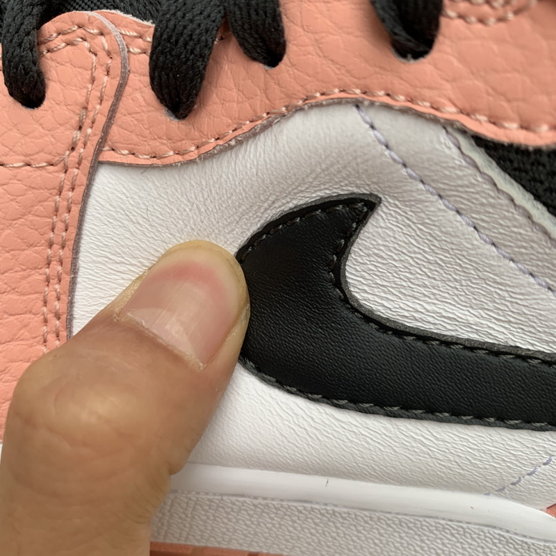 Jordan 1 Mid Pink quartz