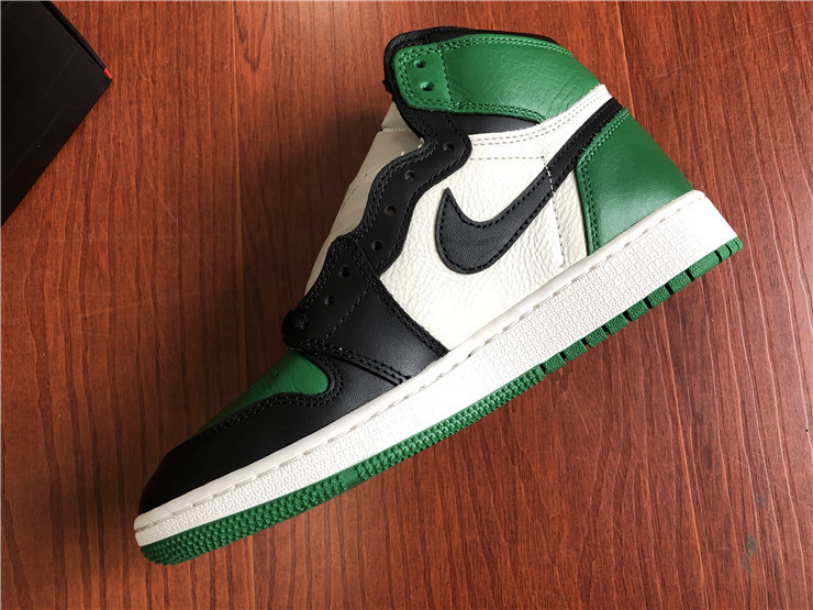 Air Jordan 1 “Green Toe” GS