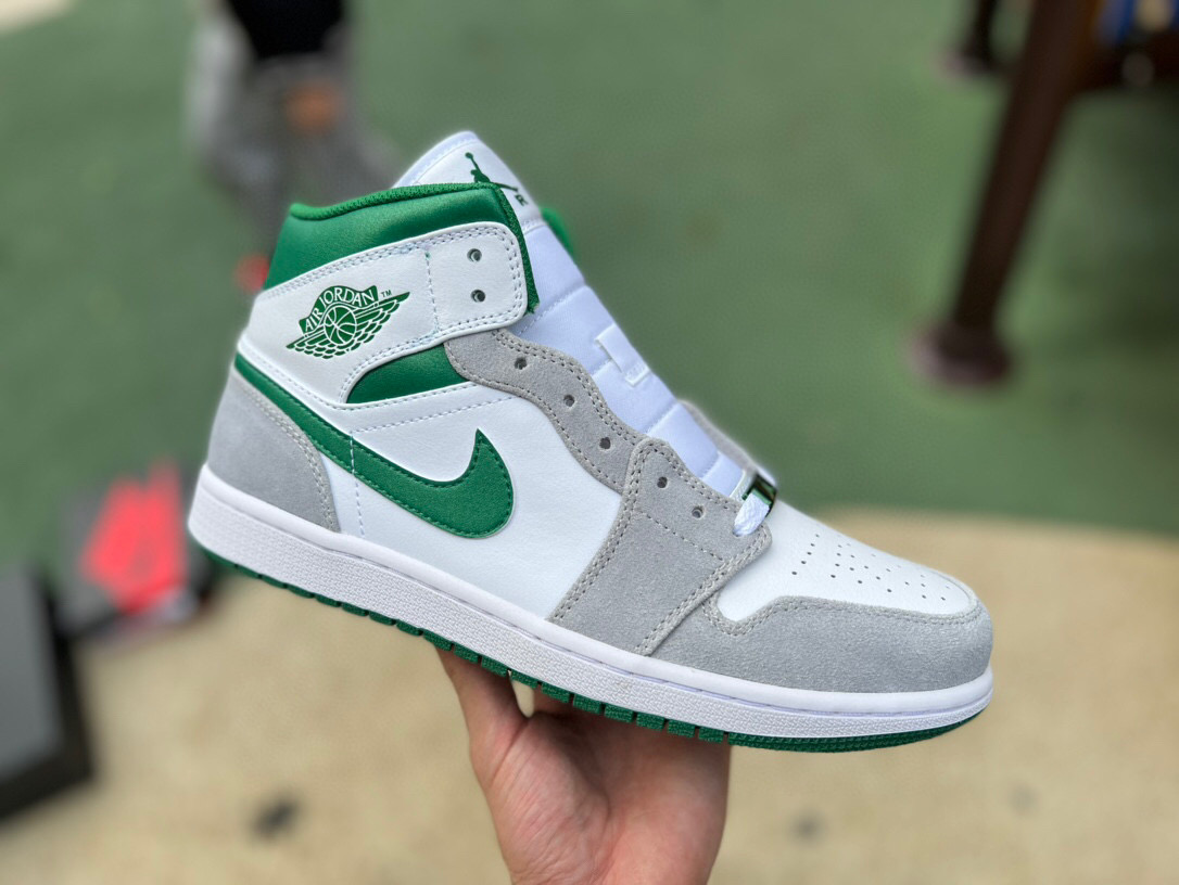 Air Jordan 1 Mid SE Grey Green