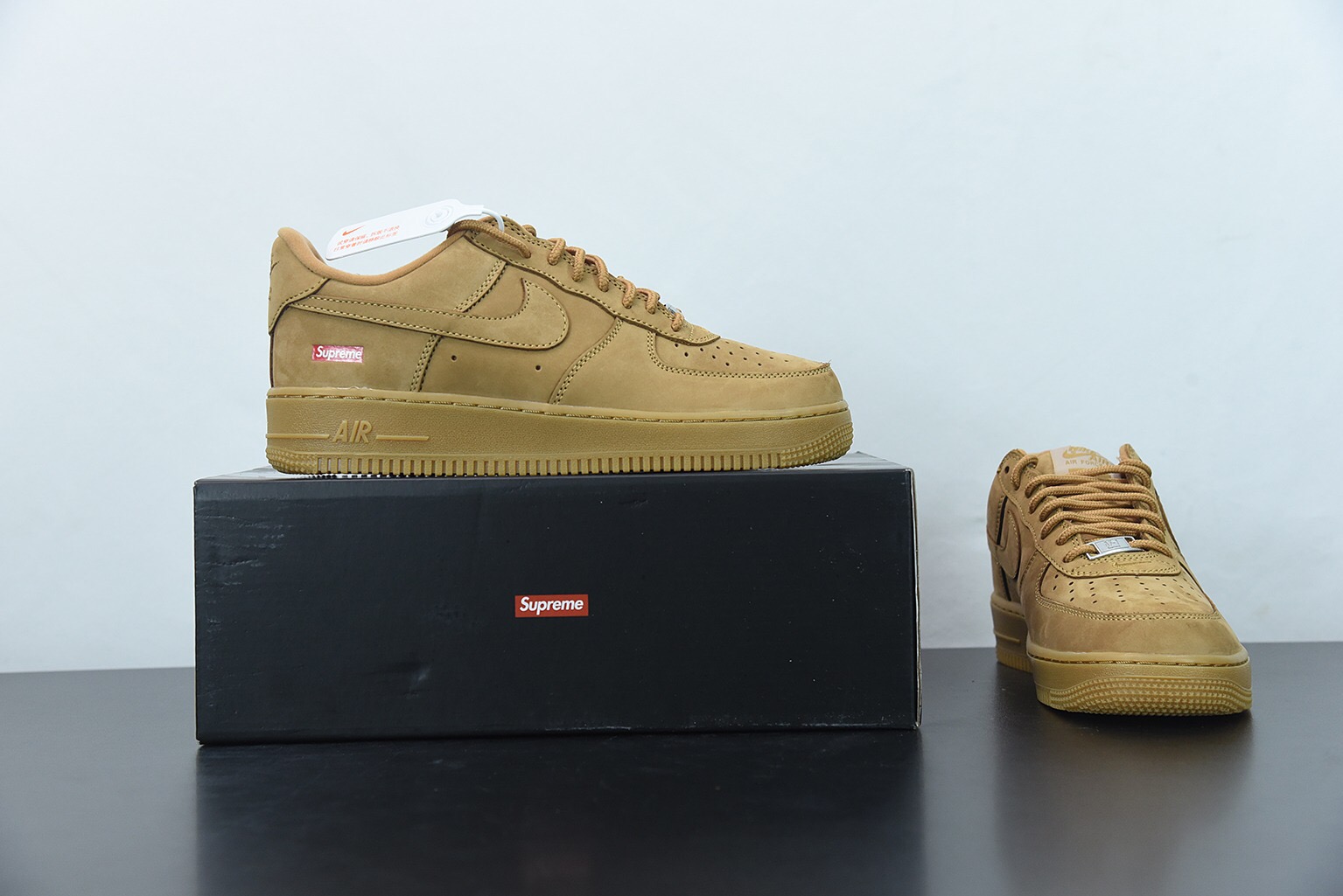 Nike Air Force 1 Low SP Supreme Wheat