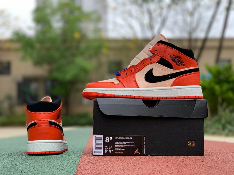 Jordan 1 Mid Team Orange Black