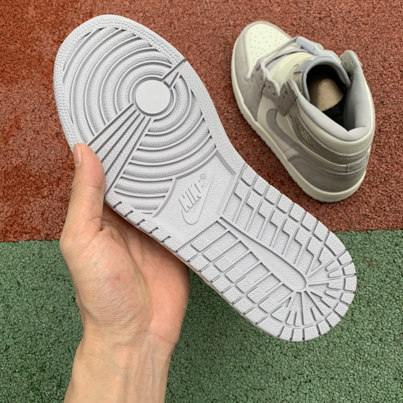 Jordan 1 Mid Shoes011