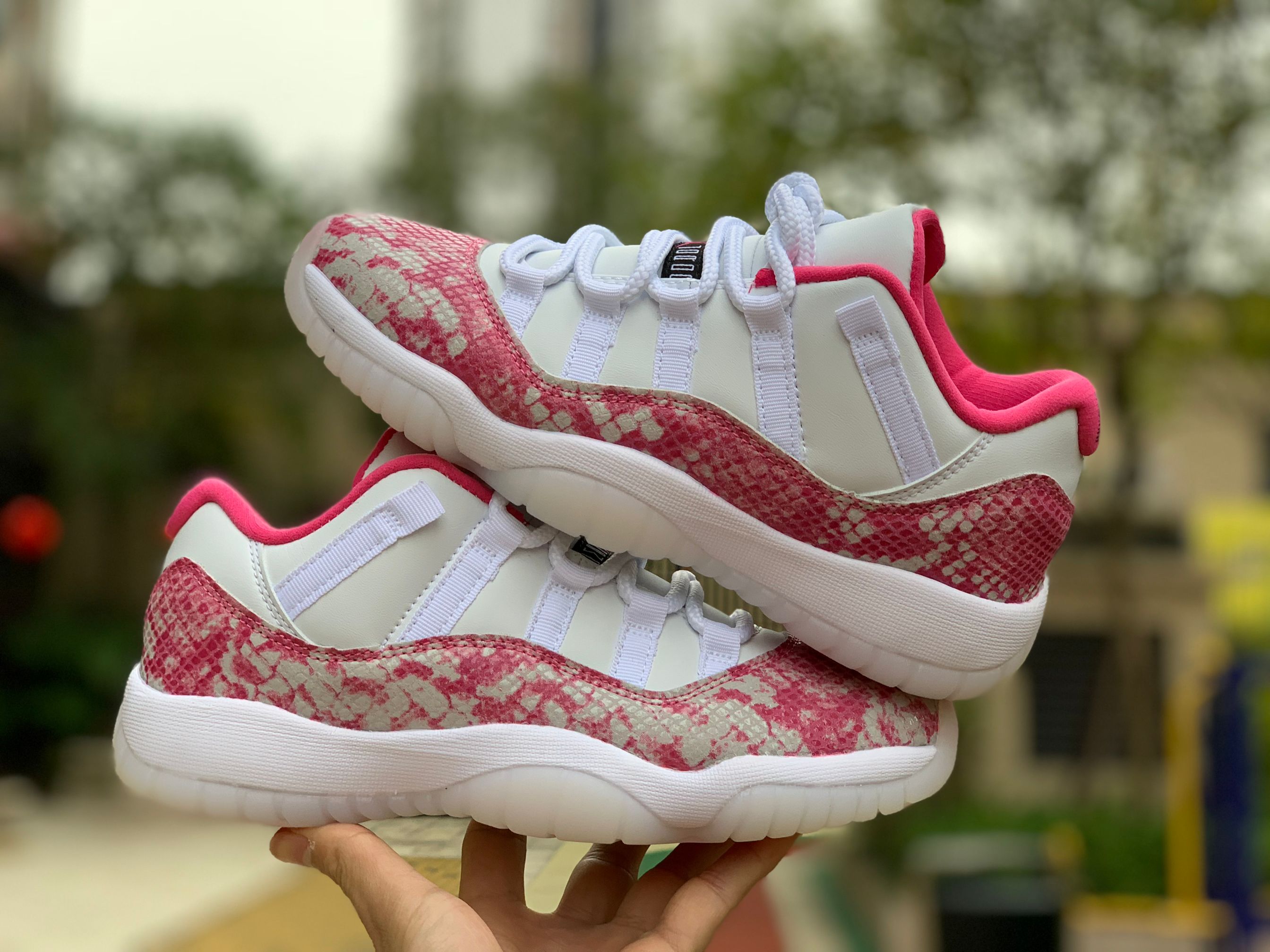 Air Jordan 11 Low “Pink Snakeskin”