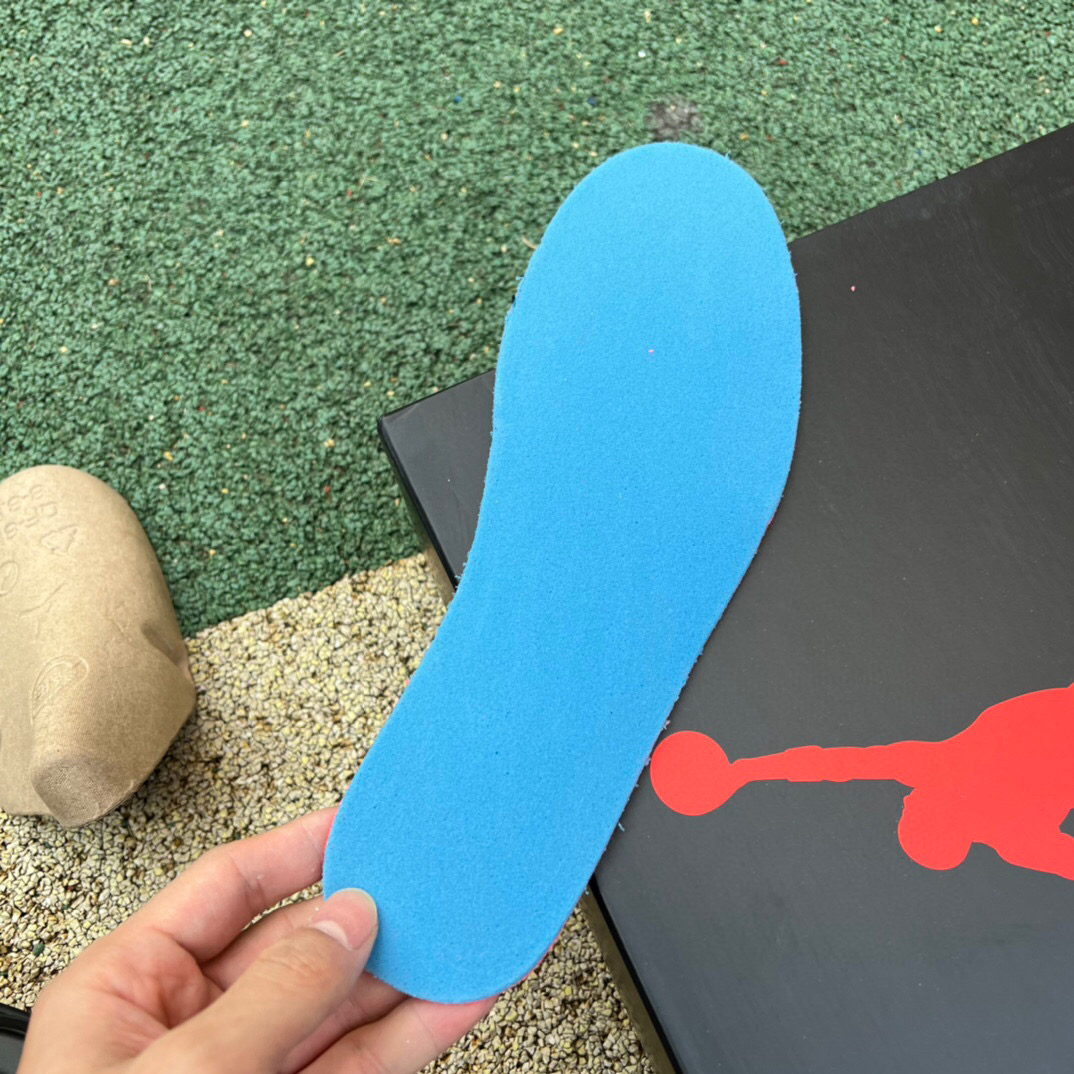 Air Jordan 4 Infrared