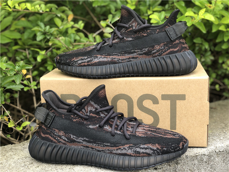 Yeezy Boost 350 Boost V2 “MX Rock”
