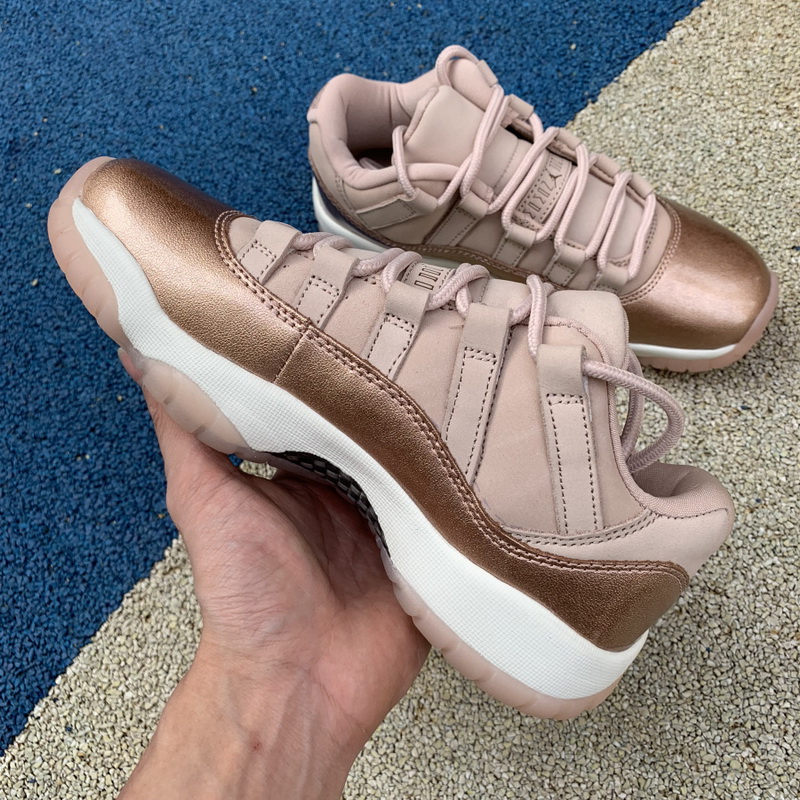 Air Jordan 11 Low GS “Rose Gold”