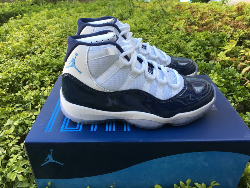 Air Jordan 11 “Midnight Navy”
