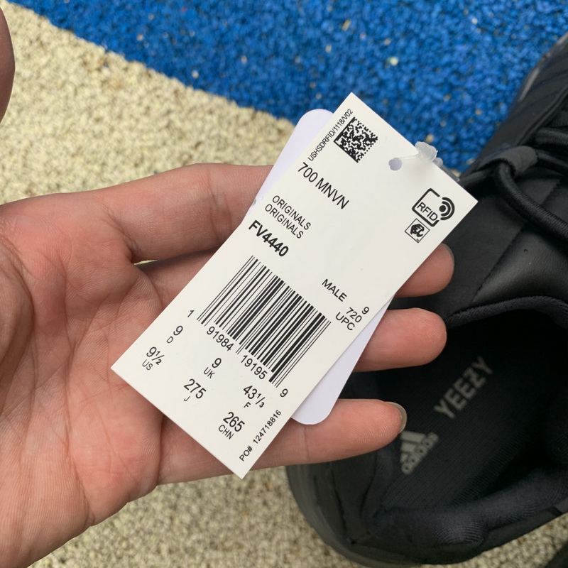 Yeezy Boost 700 MNVN “Triple Black”