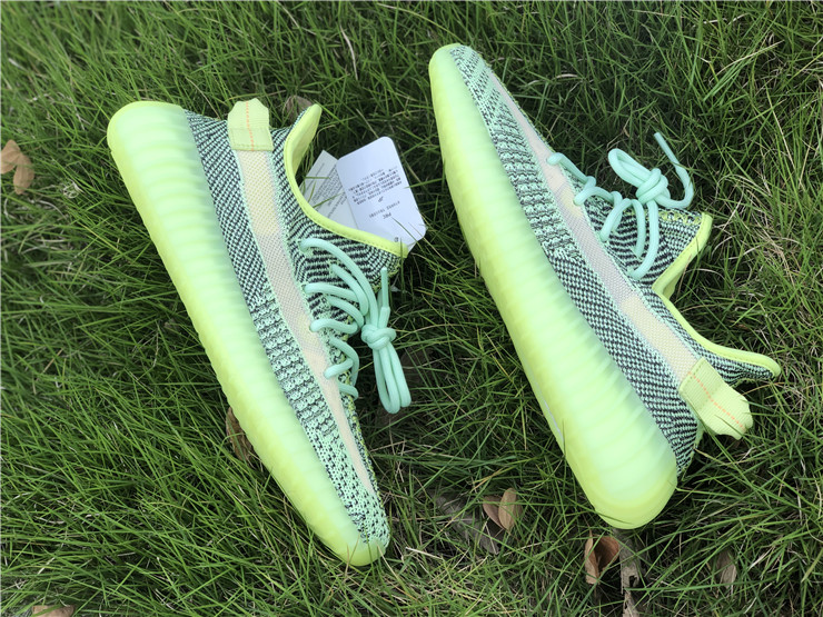 Yeezy Boost 350 Boost V2 Green