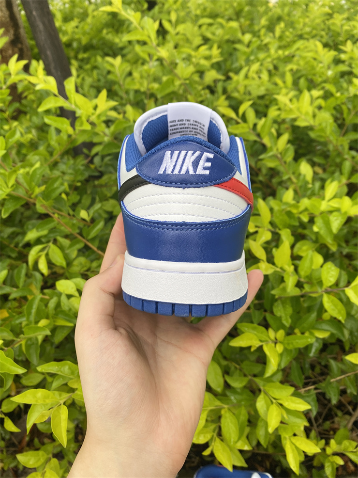 Doraemon x Nike SB Dunk Low