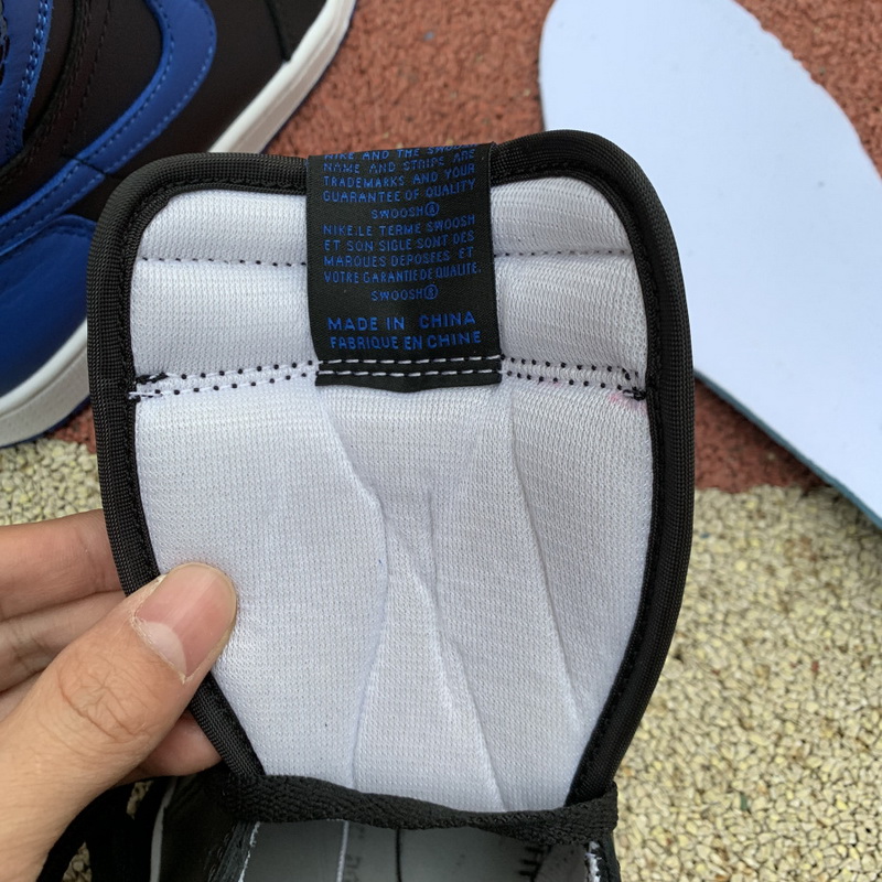 Air Jordan 1 “Royal” 2017