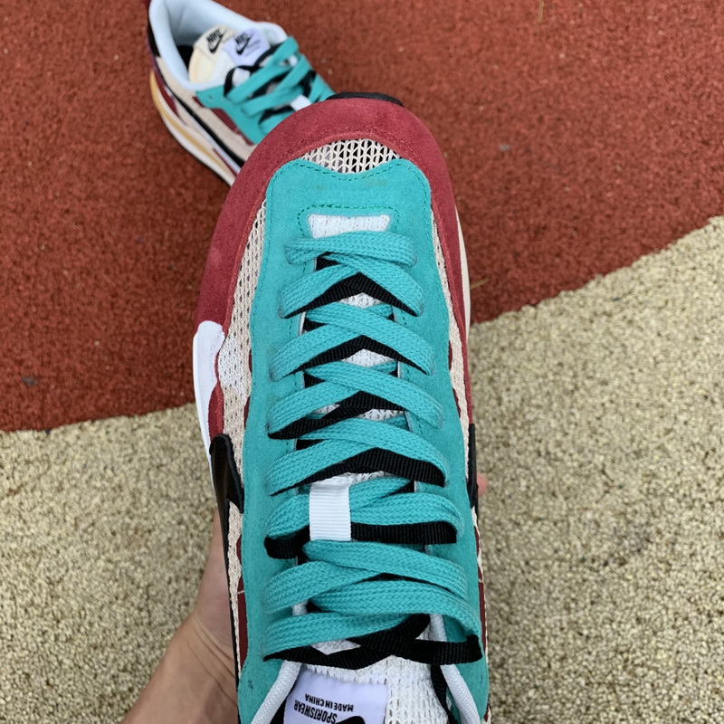 Sacai x Nike Pegasus VaporFly SP Villain Red