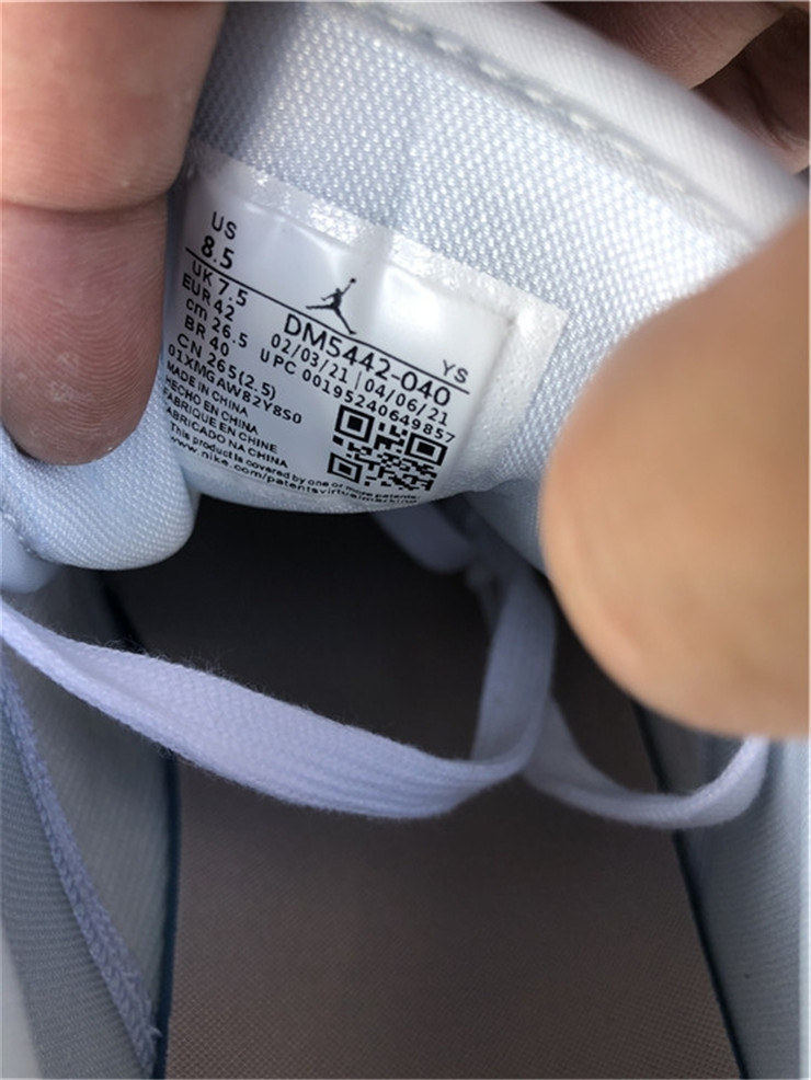 Air Jordan 1 Low The Mighty Swooshers