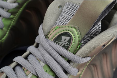 Nike Air Foamposite One Shine Dark Stucco/ black