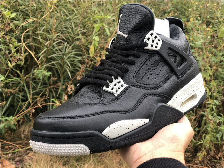 Air Jordan 4 Oreo